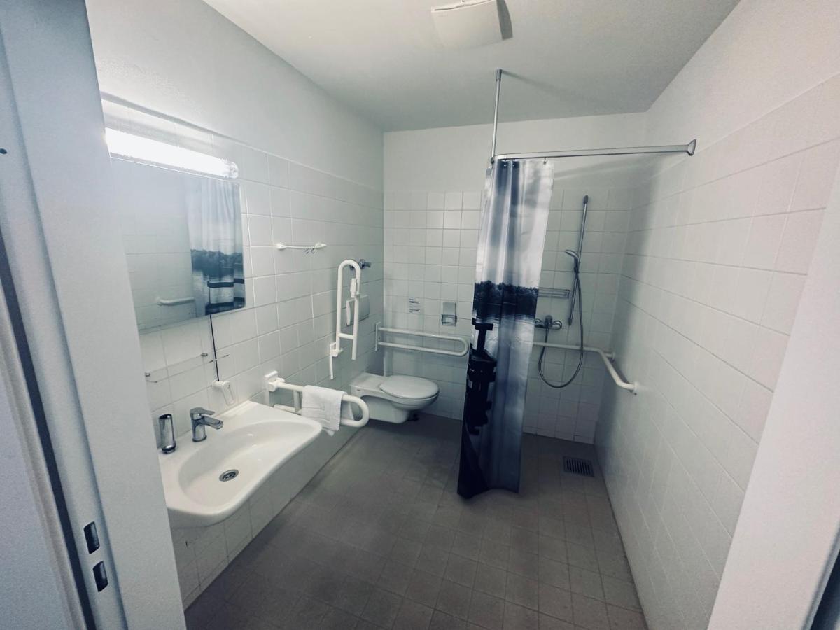 Motel Home Wittenau Берлин Екстериор снимка